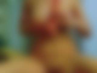 Sellena-Devine's Live Sex Cam Show