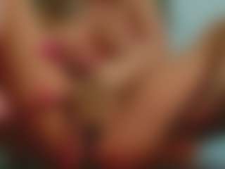 Sellena-Devine's Live Sex Cam Show