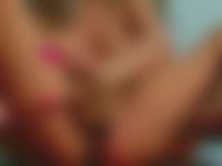 Sellena-Devine's Live Sex Cam Show