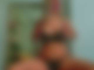 Sellena-Devine's Live Sex Cam Show