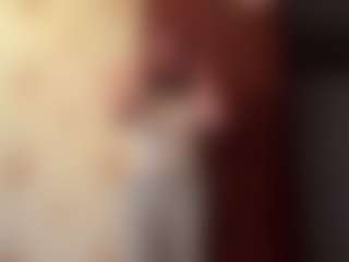 Live cam show with ShilaMedel - New Young Adult on Camming Site