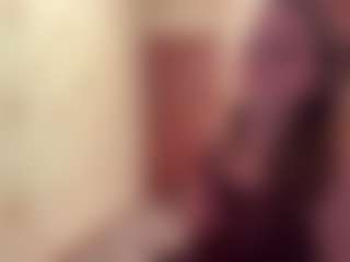 Live cam show with ShilaMedel - Cute on Free Soda