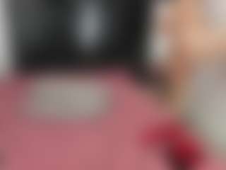 Live cam show with Suzan23 - Big Ass on Mixed Magazine Live