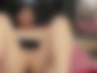 Suzan23's Live Sex Cam Show