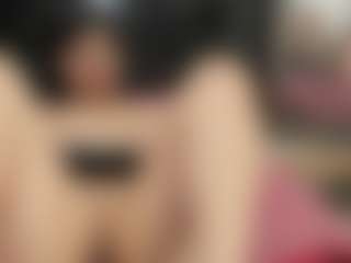 Suzan23's Live Sex Cam Show