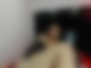 Live cam show with Suzan23 - Flirt MILF on SinfulBabes