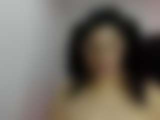 Suzan23's Live Sex Cam Show