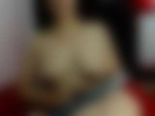 Suzan23's Live Sex Cam Show