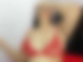 Suzan23's Live Sex Cam Show