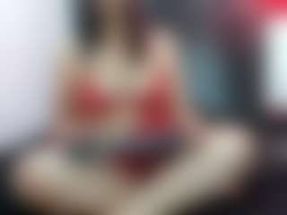 Live cam show with Suzan23 - Squirt on Camversity