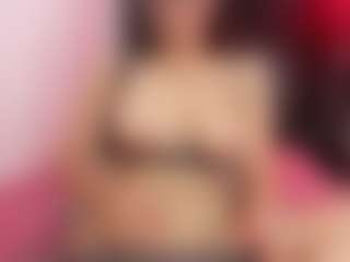 Suzan23's Live Sex Cam Show