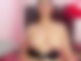 Suzan23's Live Sex Cam Show