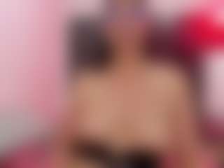 Suzan23's Live Sex Cam Show