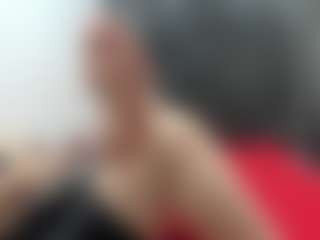 Suzan23's Live Sex Cam Show