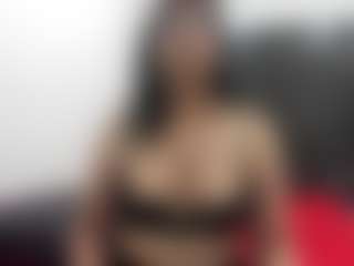 Suzan23's Live Sex Cam Show