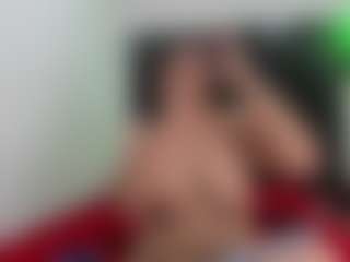 Live cam show with Suzan23 - Natural on infinitiblacc.com