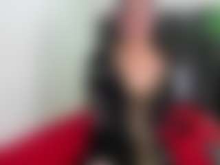 Suzan23's Live Sex Cam Show
