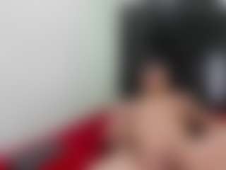 Live cam show with Suzan23 - Orgasm on SquirtSoMuch