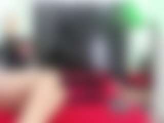 Suzan23's Live Sex Cam Show