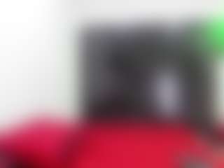 Live cam show with Suzan23 - New Spank on Instabang