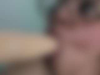 Live cam show with Suzan23 - Thick on Ass Tok