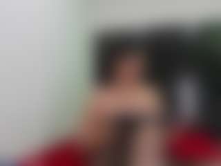 Live cam show with Suzan23 - Fetish MILF on xfollow cams
