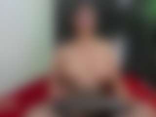 Live cam show with Suzan23 - Big Tits on TeamSkeetLive