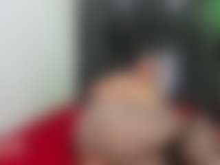 Suzan23's Live Sex Cam Show