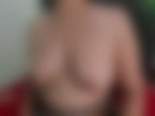 Live cam show with Suzan23 - Spank MILF on intimatelivegirls.com