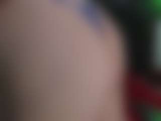 Live cam show with Suzan23 - Toys MILF on Latina Girls