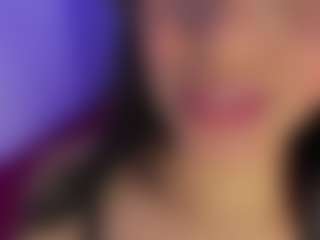 Suzan23's Live Sex Cam Show