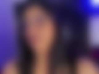 Suzan23's Live Sex Cam Show
