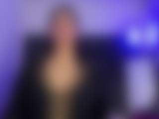 Suzan23's Live Sex Cam Show