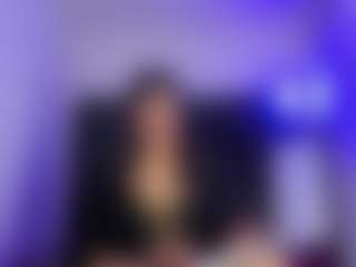 Live cam show with Suzan23 - Twerk on Adult Interactions