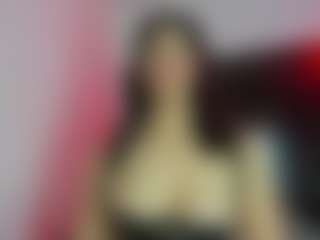 Live cam show with Suzan23 - Thick on Camsoda