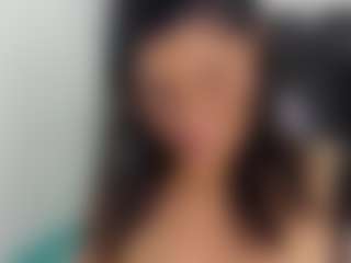 Live cam show with Suzan23 - Normal on Camsoda