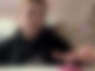 Live cam show with Sofie - Yoga Young Adult on Camsoda