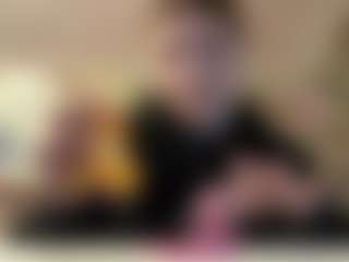Live cam show with Sofie - Brown Hair on Camsoda