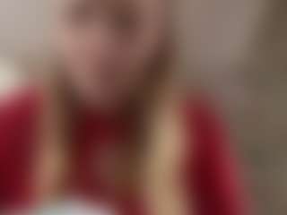 Live cam show with Sofie - New Young Adult on Camsoda