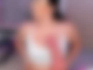 VioletOwen15's Live Sex Cam Show
