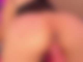 Live cam show with VioletOwen15 - New Blowjob on Uber Horny
