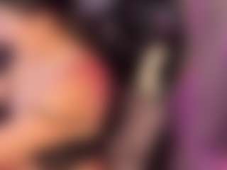 VioletOwen15's Live Sex Cam Show