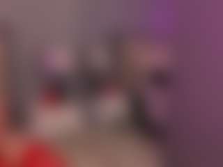 ylecileon's Live Sex Cam Show