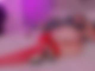 ylecileon's Live Sex Cam Show
