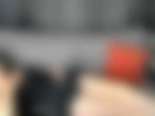 Live cam show with Ella-Evanss - Teen (18+) on Camming Site