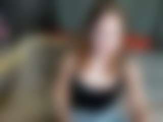 Live cam show with Ella-Evanss - College on Strip Flash - Live Sex Shows