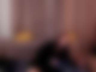 Live cam show with Ella-Evanss - Teasing on Livezox