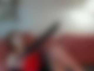Live cam show with Ella-Evanss - Body Massage on CamwithHer