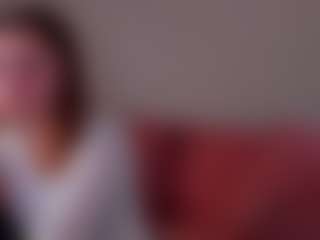 Live cam show with Ella-Evanss - Sweet on MyBangCams