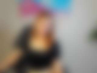 Live cam show with Ella-Evanss - Joi on livesuperchat.net